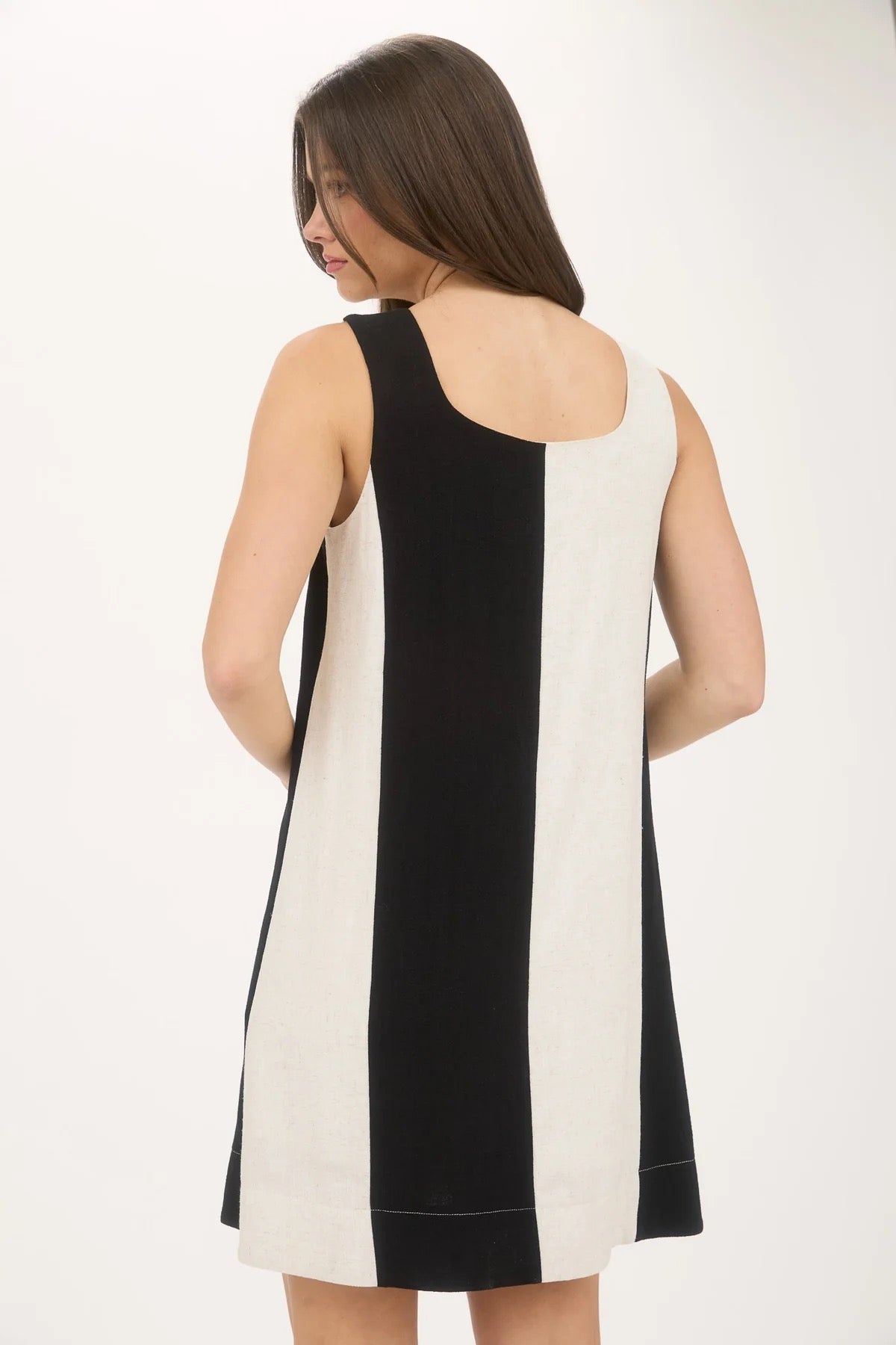 Black and White Linen Dress